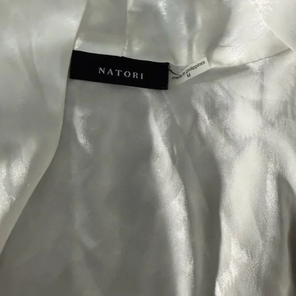 Natori Decadence Cream Pajamas Set with robe - Picture 8 of 10